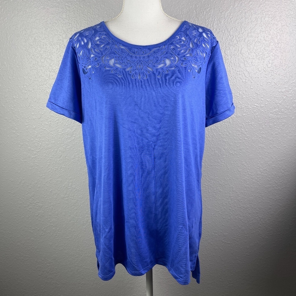 Amara Burnout Tee‎ NWT